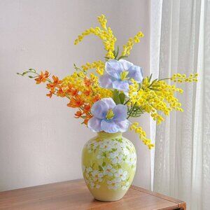Glossy Botanical Vase – Small Decorative Accent